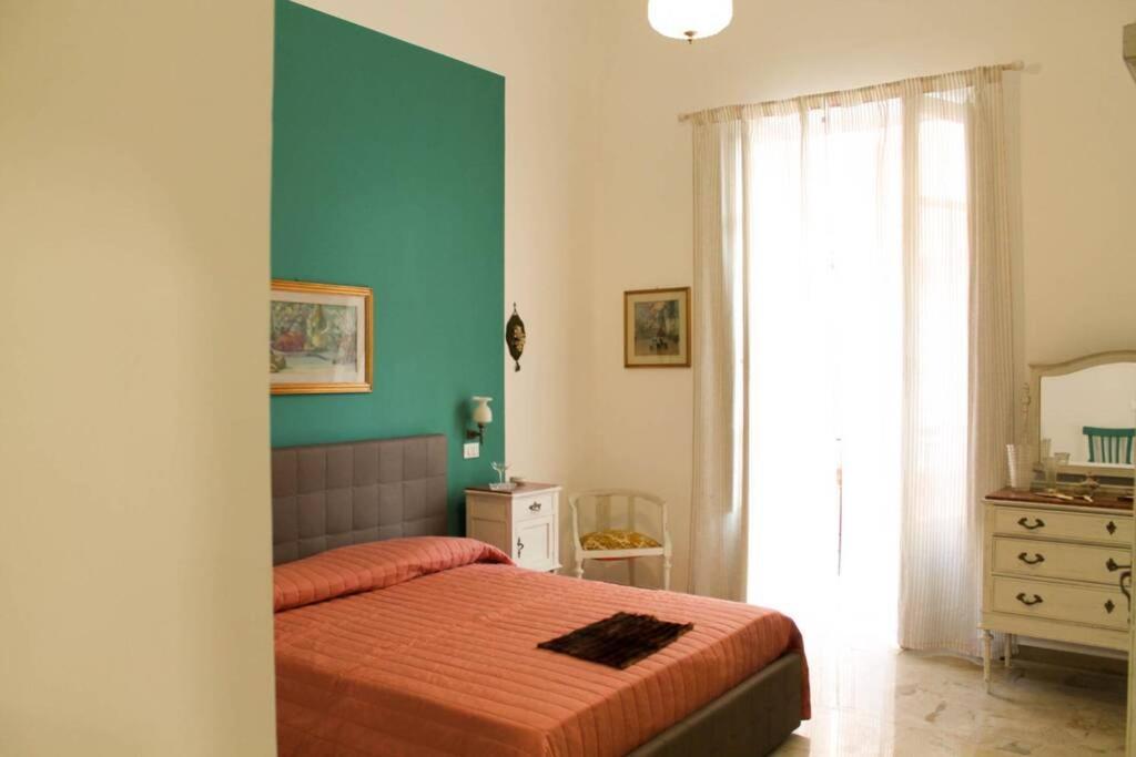 A Casa Di Enza B&B Palermo Exterior foto